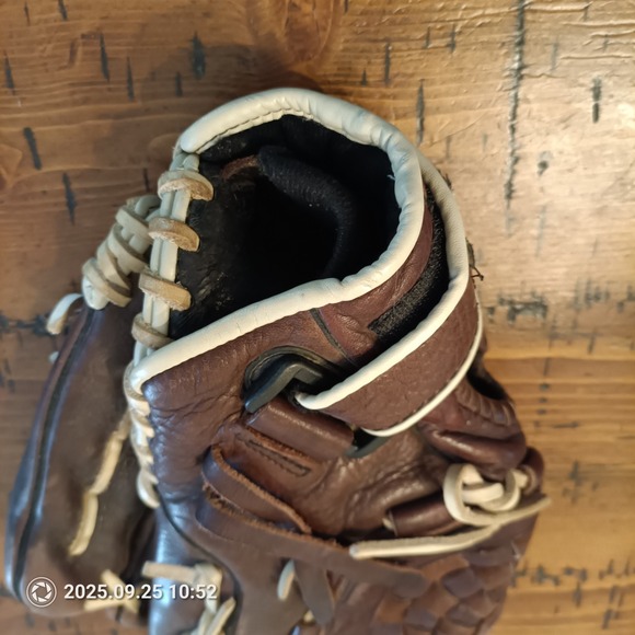 Mizuno RHT Franchise FP Fast Pitch Leather Baseball Glove GFN 1200F1 12" RHT b1 - Picture 5 of 9